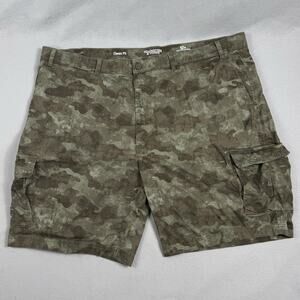 Big Man Classic Fit 52W Utility Cargo Shorts Camo Roundtree & Yorke Stretch